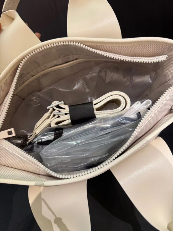 G6056 Strap Tote 2025 New