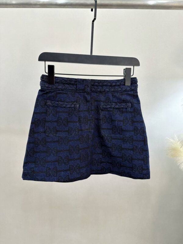 G41001 Denim-Like Skirt (Women)