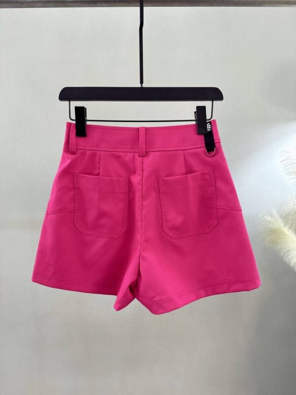 G41003 Mid Waisted Shorts Woman